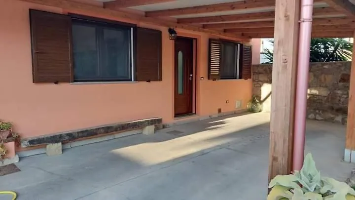 Casa Vacanze Le Gallinelle Giba